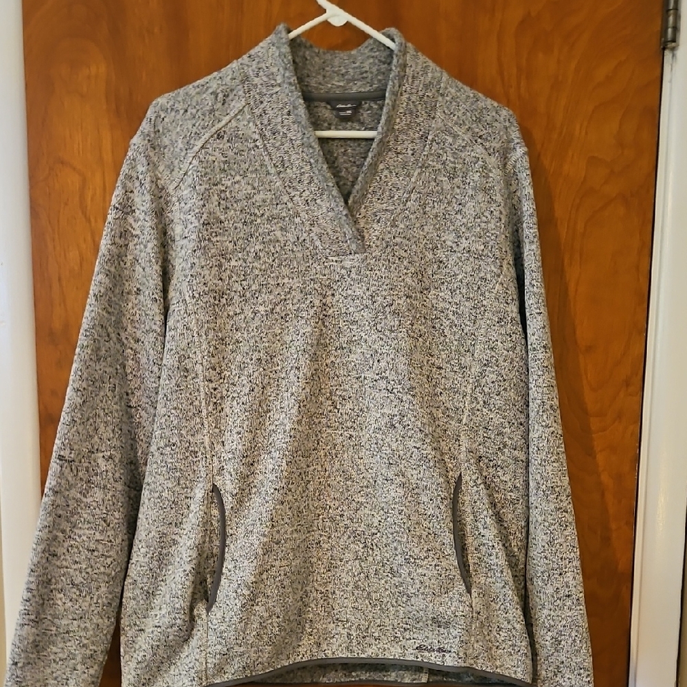 Eddie Bauer Gray V-Neck Sweater with Heathered Knit